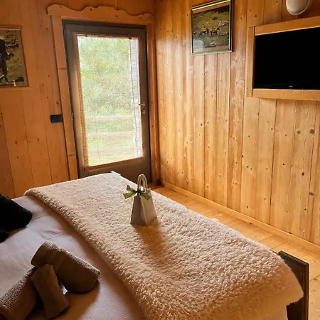 Debe Chalet